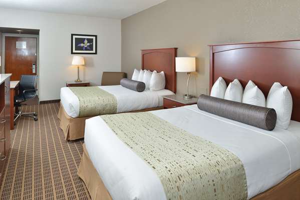  - Best Western Plus Peak Vista Inn & Suites - I-25, Exit 149