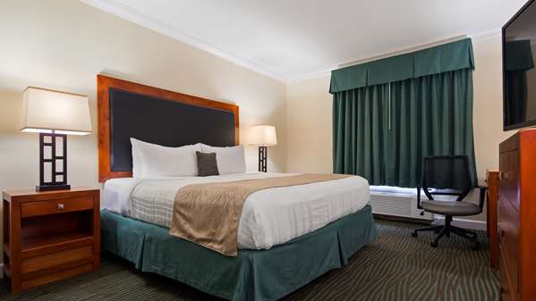  - Best Western Plus Eagle Lodge