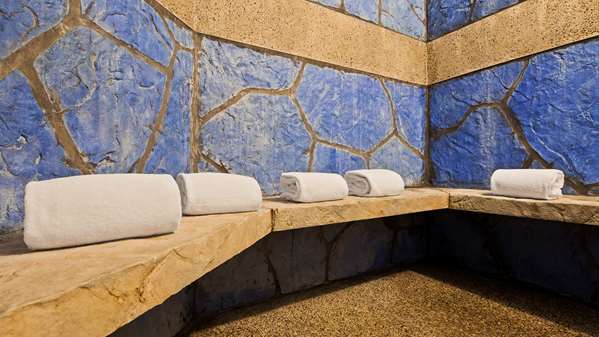 Spa - Best Western Plus Eagle Lodge