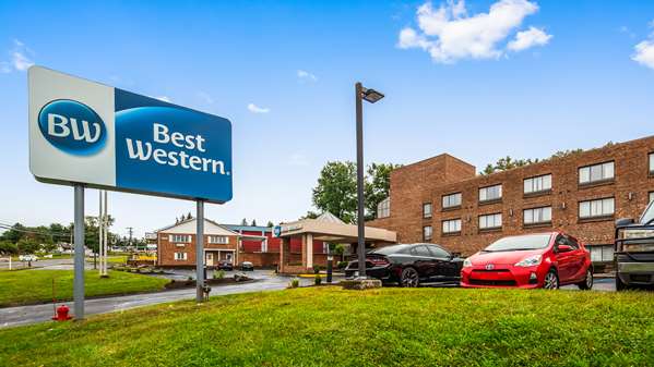 Exterior view - Best Western Danbury Hotel Bethel - I-84, Exit 8