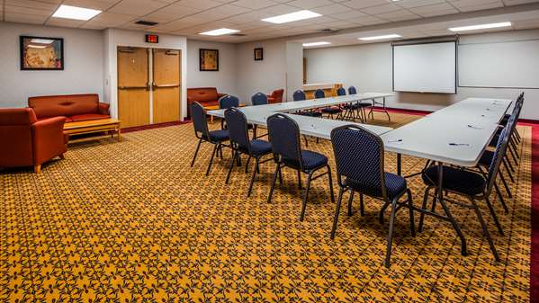  - Best Western Danbury Hotel Bethel - I-84, Exit 8