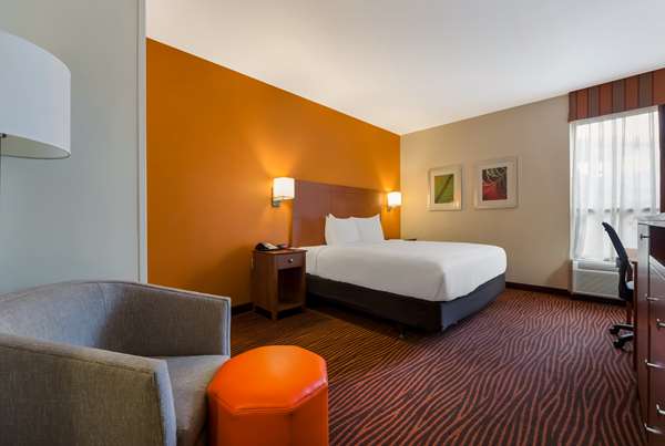  - Best Western Executive Hotel West Haven - I-95, Exit 42