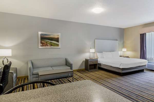  - Best Western Plus New England Inn & Suites Berlin