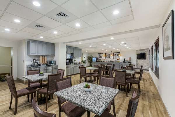 Amenities - Best Western Plus New England Inn & Suites Berlin
