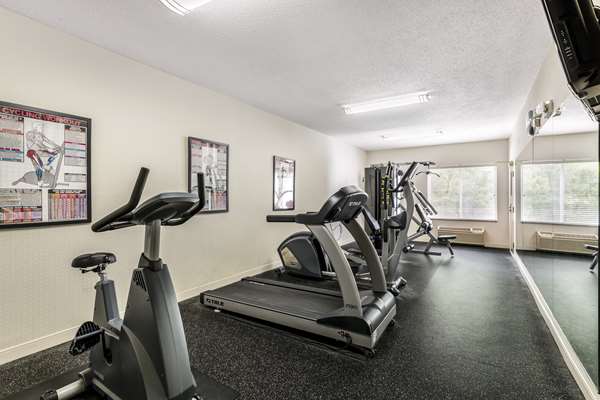 Fitness/ Exercise Room - Best Western Plus New England Inn & Suites Berlin