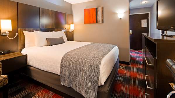  - Best Western Plus Fairfield Hotel - I-95, Exit 24