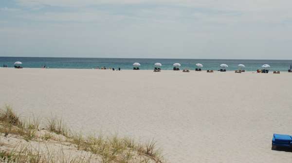 Beach - Best Western Plus University Inn Boca Raton