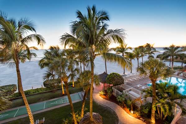 Beach - Best Western Plus Beach Resort Fort Myers Beach