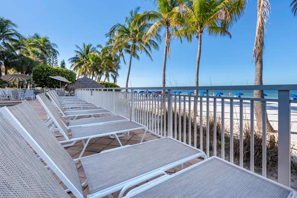 Pool - Best Western Plus Beach Resort Fort Myers Beach