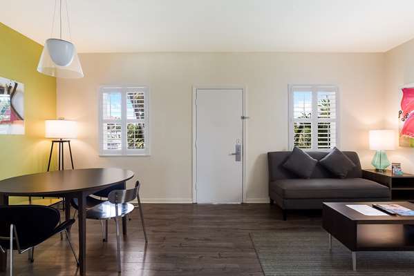 Pool - Best Western Hibiscus Inn Key West