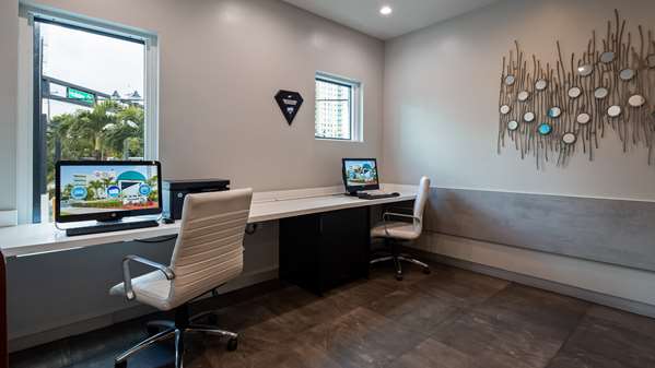 Conference Area - Best Western Plus Oceanside Inn Fort Lauderdale