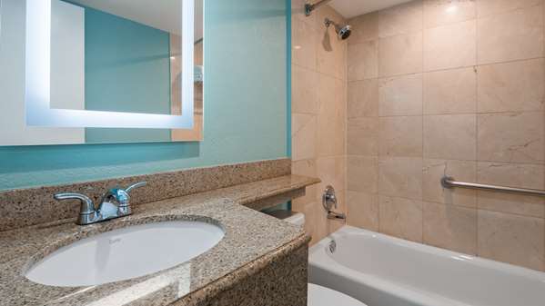  - Best Western Plus Oceanside Inn Fort Lauderdale