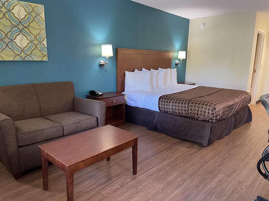 Best Western Tallahassee-Downtown Inn & Suites-guestroom-Guest Room,On-Site.jpg