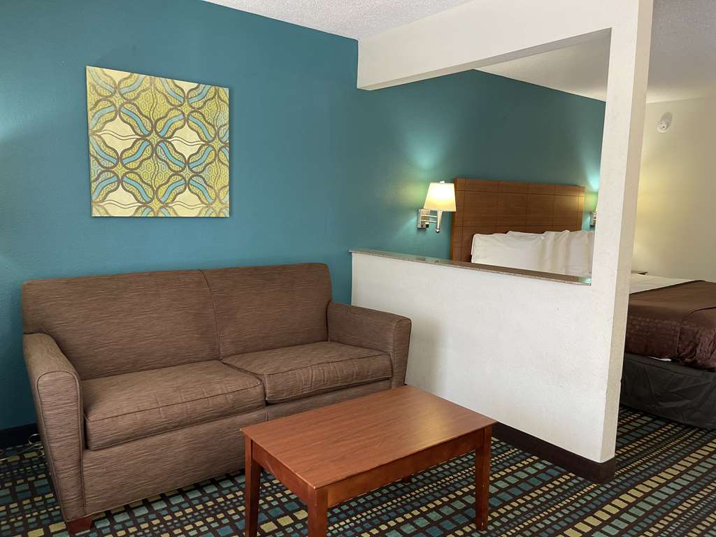 Best Western Tallahassee-Downtown Inn & Suites-guestroom-Guest Room,Bed,Suite,Children,On-Site,View from room,Family.jpg