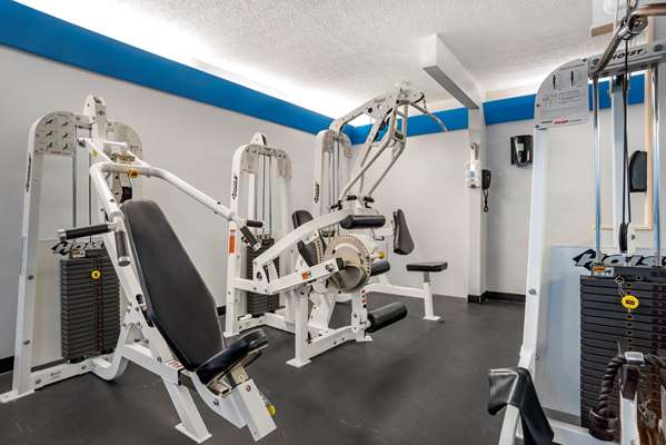 Fitness/ Exercise Room - Best Western Motel Navarre