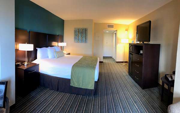  - Best Western On the Bay Inn Marina N Bay Village
