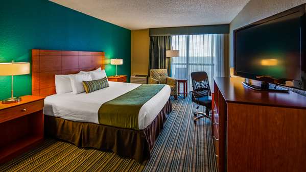  - Best Western On the Bay Inn Marina N Bay Village