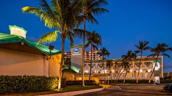 Exterior view - Best Western On the Bay Inn Marina N Bay Village