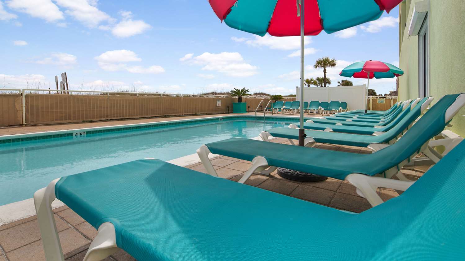 Best Western Beachfront Hotel Fort Walton Beach, FL - See Discounts