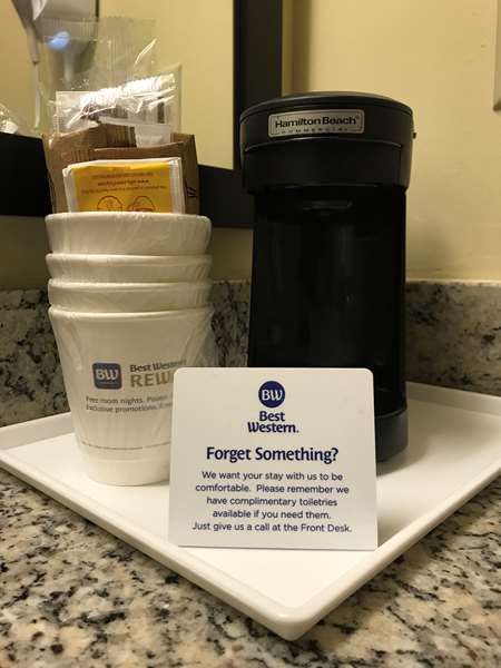  - Best Western Fort Lauderdale Airport Cruise Port Hotel - I-95, Exit 25