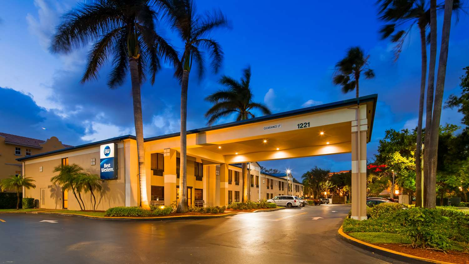 fort lauderdale airport hotel transportation