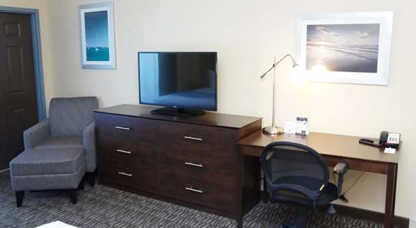 Suite - Best Western Naples Plaza Hotel - I-75, Exit 107