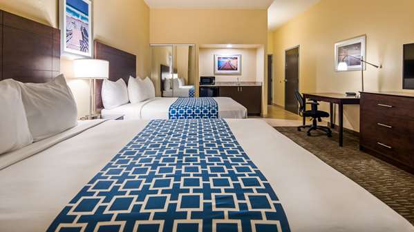  - Best Western Naples Plaza Hotel - I-75, Exit 107