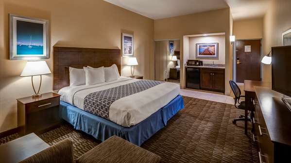  - Best Western Naples Plaza Hotel - I-75, Exit 107