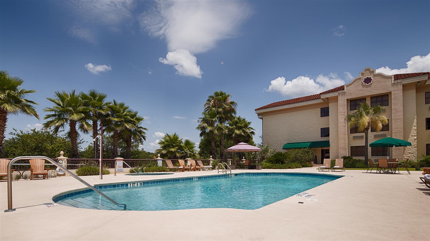 Best Western Gateway Grand Hotel Gainesville Fl See S Pool Best Western Gateway Grand Hotel Gainesville