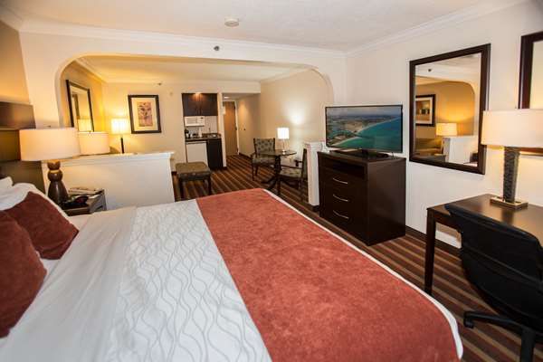 Suite - Best Western Plus Ambassador Suites Venice - I-75,- Exit 193