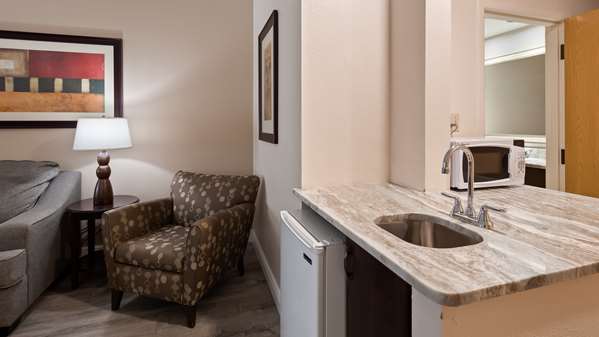 Suite - Best Western Plus Ambassador Suites Venice - I-75,- Exit 193