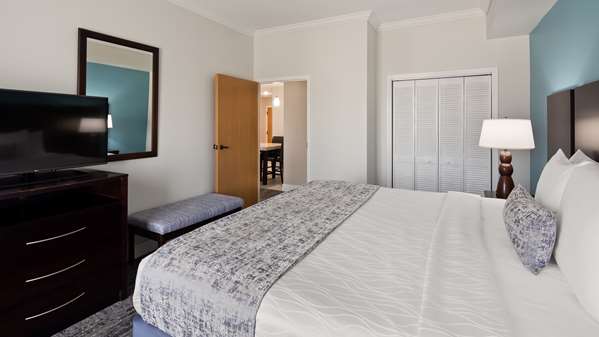 Suite - Best Western Plus Ambassador Suites Venice - I-75,- Exit 193