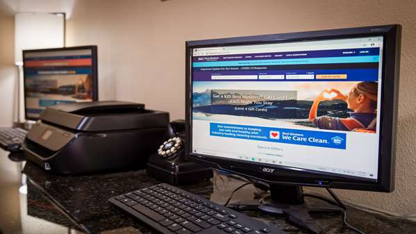 Conference Area - Best Western Plus Ambassador Suites Venice - I-75,- Exit 193