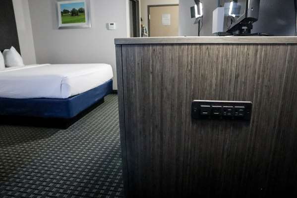  - Best Western Ocala Park Centre Hotel - I-75, Exit 350