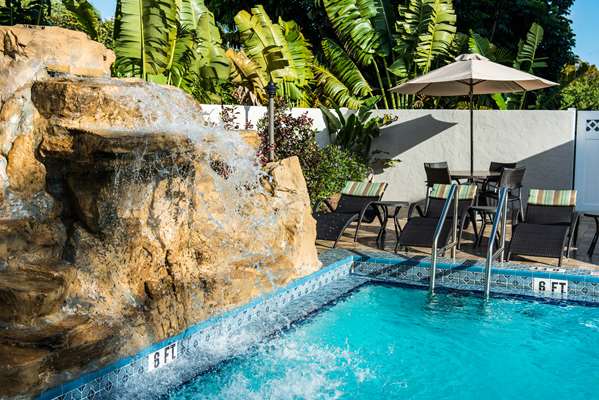 Pool - Best Western Plus Hollywood Aventura Hotel Hallandale Beach - I-95, Exit 18