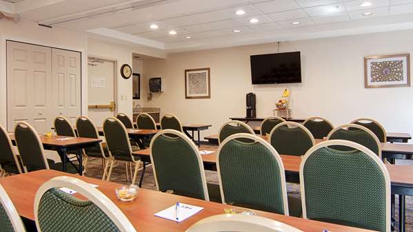 - Best Western Airport Inn Fort Myers - I-75, Exit 131