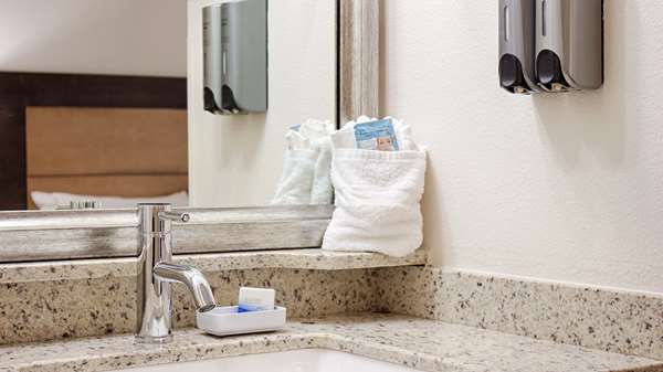  - Best Western Airport Inn Fort Myers - I-75, Exit 131