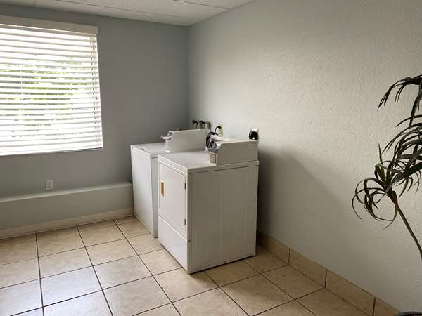 Amenities - Best Western Hotel Tampa