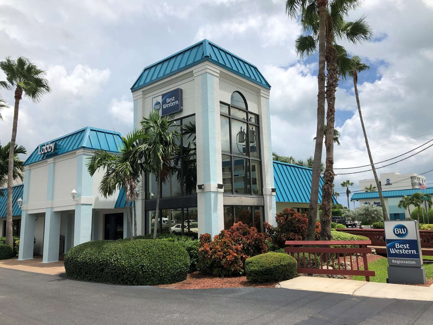 Best Western Cocoa Beach Hotel & Suites, FL See Discounts