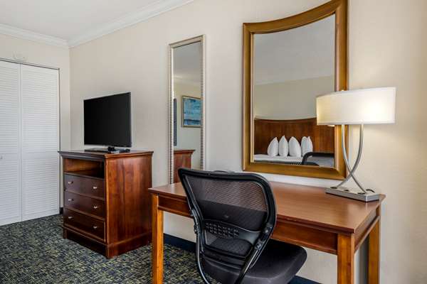  - Best Western Cocoa Beach Hotel & Suites