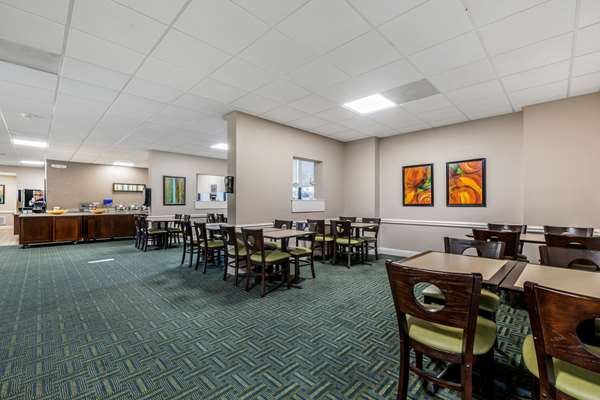 Amenities - Best Western Cocoa Beach Hotel & Suites