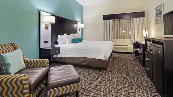  - Best Western Mayport Inn & Suites Atlantic Beach