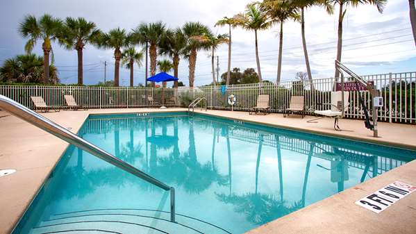Pool - Best Western Plus Sebastian Hotel & Suites - I-95, Exit 156