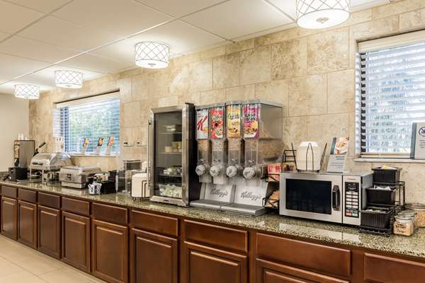 Restaurant - Best Western Plus Sebastian Hotel & Suites - I-95, Exit 156
