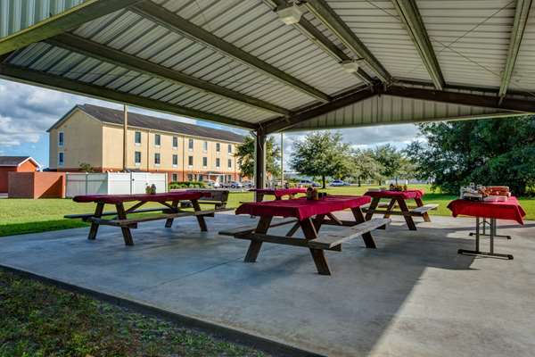  - Best Western Heritage Inn & Suites Bowling Green