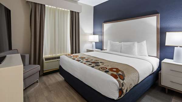  - Best Western Heritage Inn & Suites Bowling Green