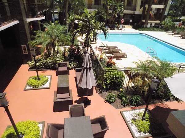 Pool - Best Western Plus Hotel & Suites Deerfield Beach - I-95, Exit 41