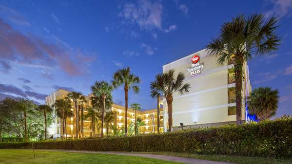 Exterior view - Best Western Plus Hotel & Suites Deerfield Beach - I-95, Exit 41