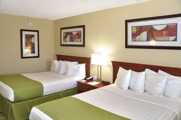 Suite - Best Western Orlando East Inn & Suites - I-4, Exit 101