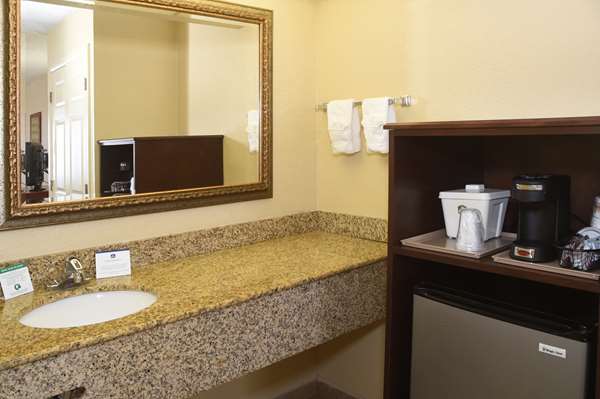  - Best Western Orlando East Inn & Suites - I-4, Exit 101